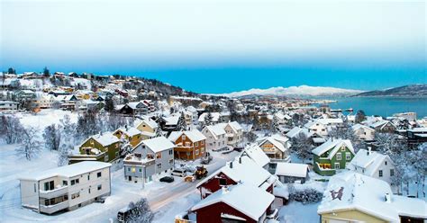 Cheap Flights to Tromso (TOS) from £50 Return .